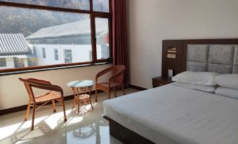Wuyuan Hanhong Farmhouse
