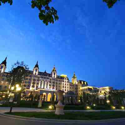 長春國信南山飯店 Hotel Exterior