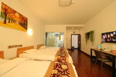 huangshanhuiyuankezhan Отели рядом с достопримечательностью «Huizhou Cultural Park · Huashang Villa - Swimming Pool»