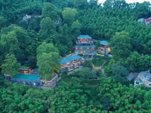 Jinlei Holiday Hotel
