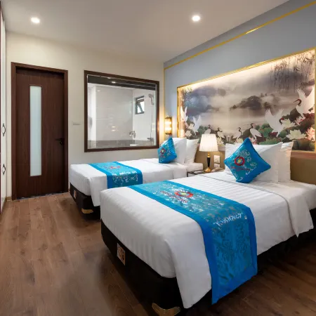 Grand Dragon Hotel Hanoi Отели рядом с достопримечательностью «Перекресток Со»