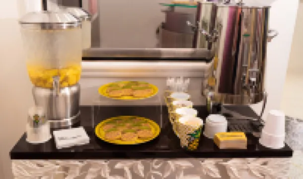 Staypineapple, An Artful Hotel, Midtown New York