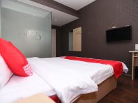 OYO沧州宜佳168商务酒店 - 标准大床房