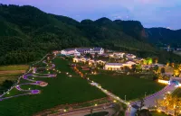 ANATOLE BY LANDISON LONGYOU GUANGHE LONGSHAN SPORTS HOTEL Hotel in zona Jiming Tower