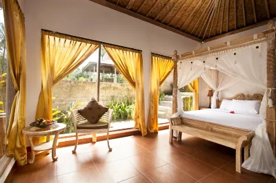 Pondok Sebatu Villa Hotels near La Fresa Kintamani