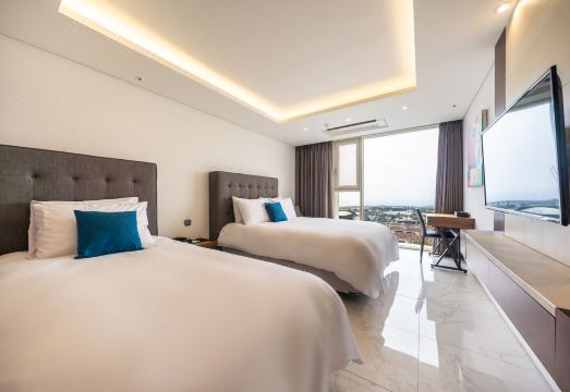 호텔 객실 내부 1