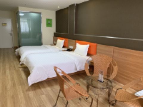 7天连锁酒店(颍上蓝星建材市场店)