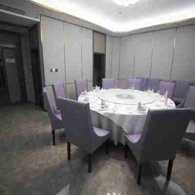 Yikang Hotel Dining/Meeting Rooms