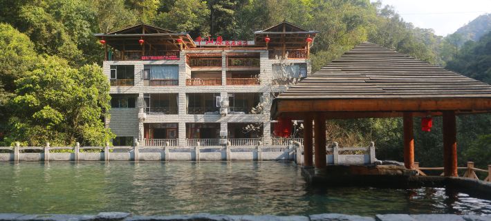Qianshanyuan Jiaju Hotel Hotel a Longsheng