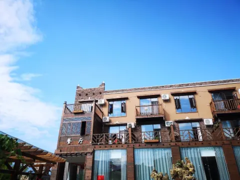 Bonthic Mountain Courtyard Holiday Hotel