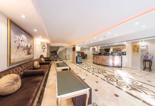 Topkapi Kunlun Kensington Hotel