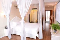 Effie Hotel Hotels in Yi County