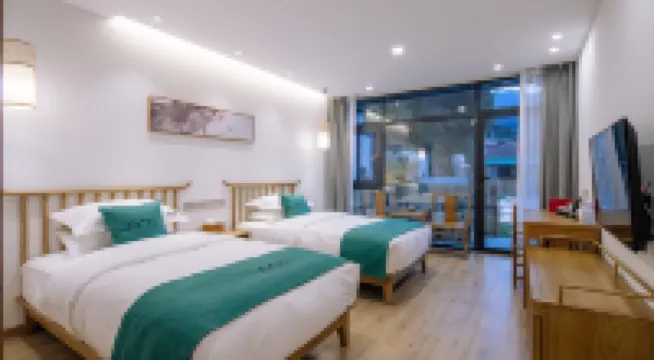 Floral Hotel·Jiuhua Mountain Pusu Lanshan Hotel (The Main Store of the Temple of the Body)