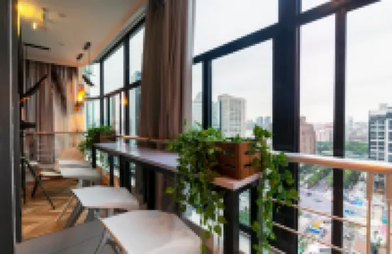 Shanghai Left and Right Getiao Apartment
