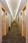 Shankee Hotel (Yalu River Bridge Scenic Area Dandong Station)