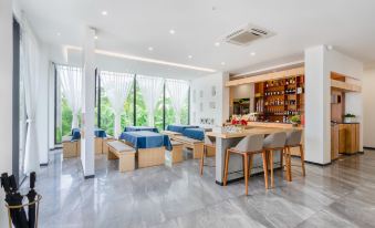 Weizhou Island HaiDi·Impression Wisdom Hotel