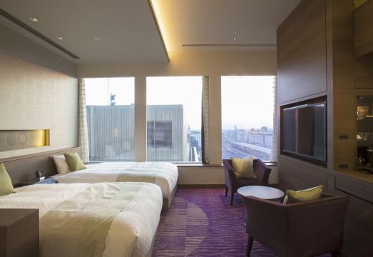 5. 호텔 케이한 교..