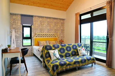 86.88 B&B Hotels in Sanxing Township