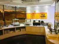 Holiday Hotel - Bữa sáng