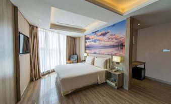 Yantai International Expo Center Atour Collection Hotel - Housity