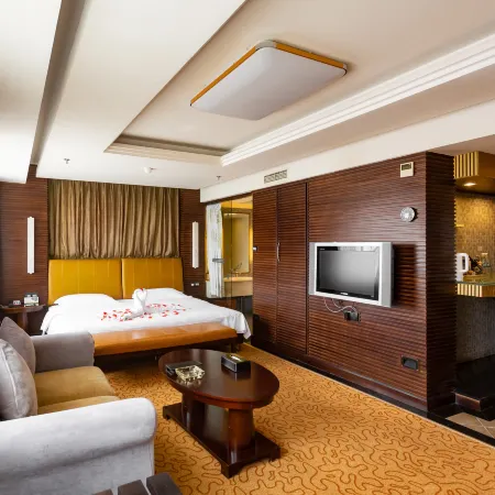 Chifeng Hotel فنادق في تشى فنغ