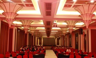 Malata Carrey International Hotel (Wuhan Textile University tanxinpei Park Subway)