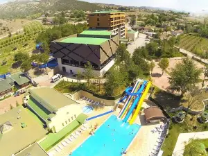 フィーマル ライフ サーマル リゾート ホテル