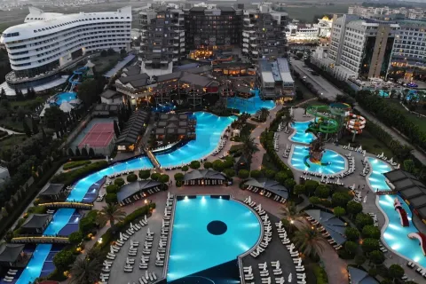Limak Lara Deluxe Hotel & Resort Antalya