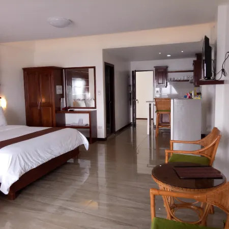 Manarra Sea View Resort