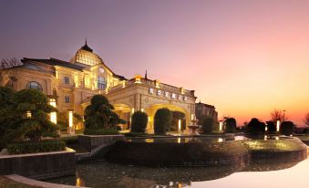 Yinji Huangdi Palace Yu Hot Spring Hotel (Animal Kingdom)