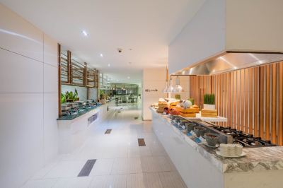 レストラン エーワン ザ ロイヤル クルーズ ホテル パタヤの写真