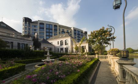 Urban Island Hotel Shanghai - Housity