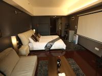 武汉汉达湖景酒店 - 精致阳光大床房