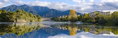 Jiangnan Health Culture Village, Qingxiao Jingshe Отели рядом с достопримечательностью «Плавочный зал»