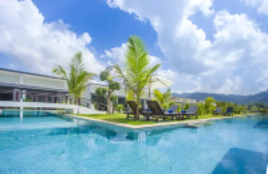 Khaolak Mountain View Resort