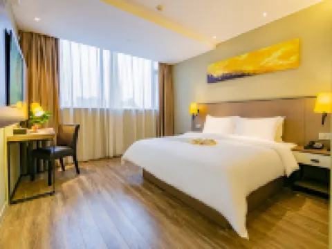 Homeinn Plus Hotel (Chengdu Southwest Jiaotong University Shawan Subway Station) Hotels near Jinniu