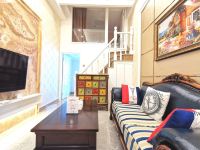 深圳家沃公寓 - 温馨复式三室一厅套房