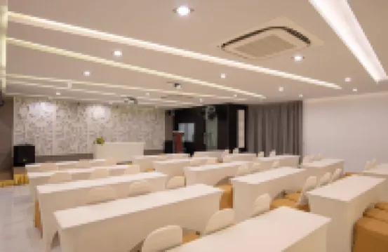 River Front Krabi Hotel