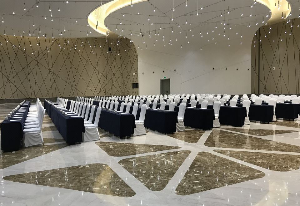 옌청 워터 팰리스 호텔