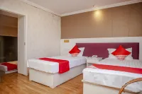 Shuguang Hotel (Haidong Railway Station) Hotels near Convenient Caipu (Ping'an Avenue)