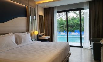 Seabed Grand Hotel Phuket