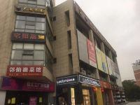 99旅馆连锁(上海长江南路店) - 酒店外部