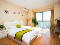悠港酒店式公寓(威海高铁站店) - 精装一室大床房