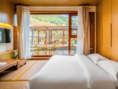 Yunshang Laochajia Hotels in Yangbi