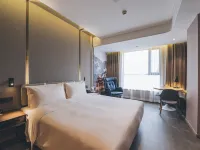 Lanzhou Dongfanghong Plaza Lanzhou University Atour Hotel Hotels near Lanzhou University (Tianshui South Road Campus)