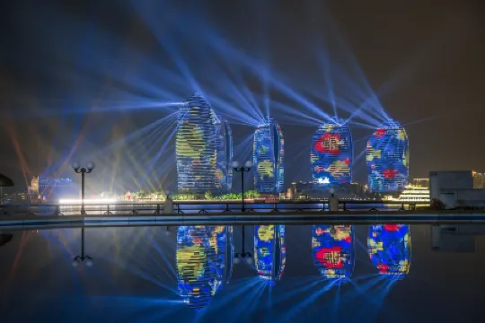 Phoenix Island Resort Sanya