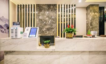 Guilin Tree Hotel