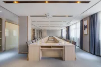 Lavande Hotel (Qianjiang Bus Terminal)