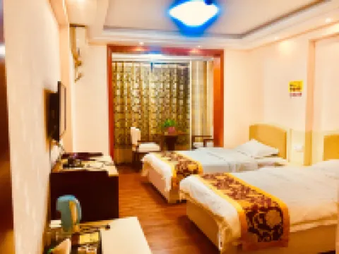 重慶泓天ホテル（大足商貿センター） 浜河公園(重慶市大足区薬品監督稽查大隊南)周辺のホテル