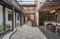 Suzhou Liuze Homestay Hotels in Luzhi Old Town